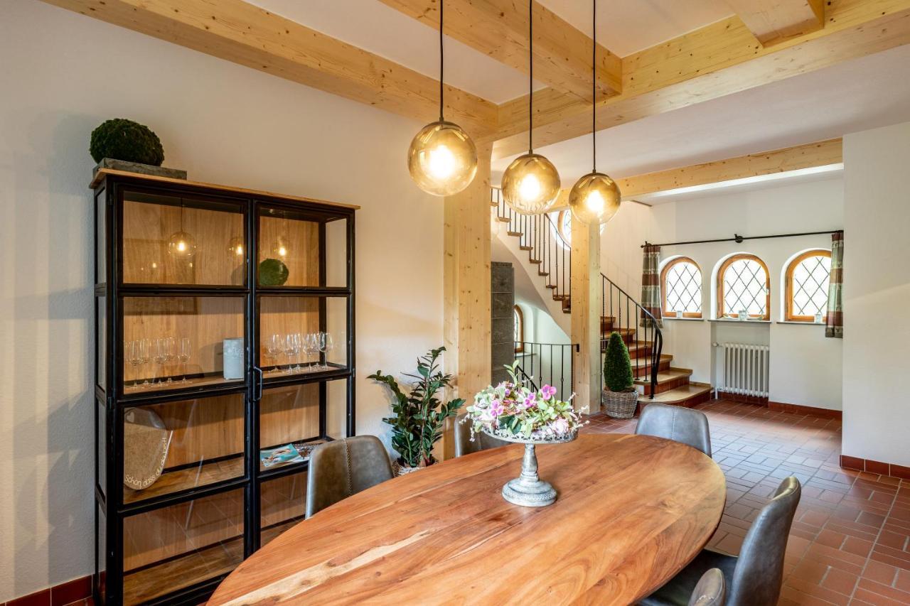 Landhaus Karbach Komplett Oder Einzelne Wohneinheiten Villa Inkl Sauna Bzw Waldhaeuschen Hirten Dış mekan fotoğraf