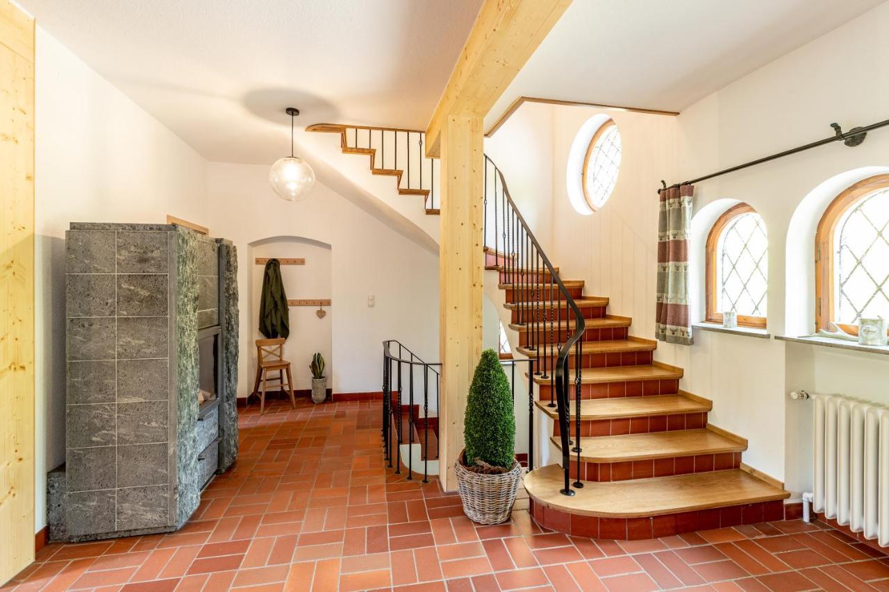Landhaus Karbach Komplett Oder Einzelne Wohneinheiten Villa Inkl Sauna Bzw Waldhaeuschen Hirten Dış mekan fotoğraf